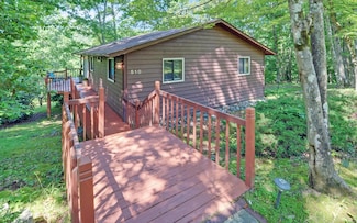 510 Mountain Top Rd, Marble, NC 28905