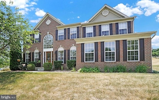 239 Sunset Cir, Red Lion, PA 17356