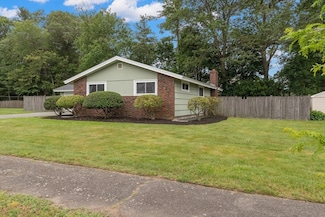 3 Mark Rd, Beverly, MA 01915
