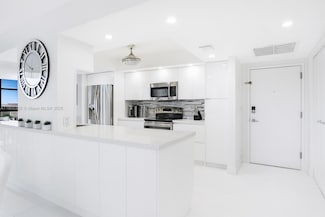 2017 S Ocean Dr Unit 1510W, Hallandale Beach, FL 33009