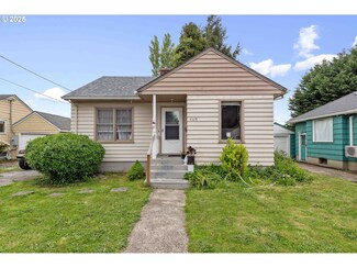 1119 Winsor Ave, North Bend, OR 97459