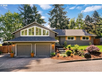 7780 Blinkhorn Way, Gladstone, OR 97027