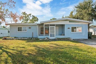 10570 127th Ave, Largo, FL 33773