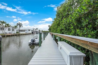 3072 Sandpiper Bay Cir Unit 203, Naples, FL 34112