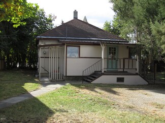 225 Burns St, Somers, MT 59932