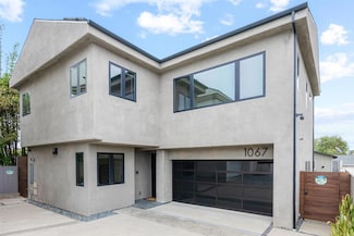 1067 Neptune Ave, Encinitas, CA 92024
