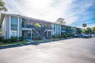 1208 Commonwealth Cir Unit 103, Naples, FL 34116