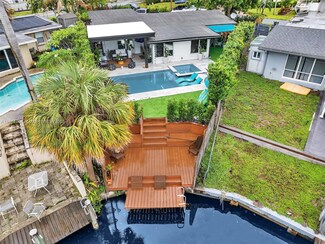 2407 Key Largo Ln, Fort Lauderdale, FL 33312