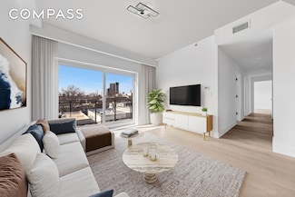 12-16 30th Ave Unit 304, Long Island City, NY 11102