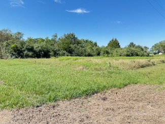 0000 6th St, Rock Island, TX 77470