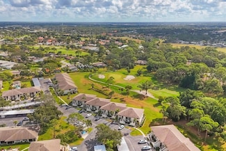 4580 Longwater Chase Unit 61, Sarasota, FL 34235