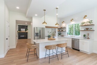 115 Old Brookline Rd, Milford, NH 03055