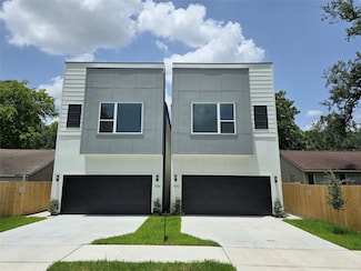 7012 Saint Augustine St, Houston, TX 77021