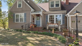 1109 N Washington St, Nevada, MO 64772