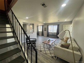 1250 S Monaco Pkwy Unit 35, Denver, CO 80224
