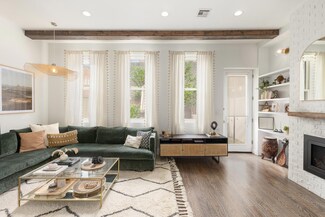 61 Engert Ave Unit 1, Brooklyn, NY 11222