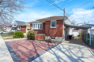 55 Fieldway Ave, Staten Island, NY 10308