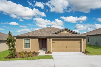 619 Lake Ada Blvd, Dundee, FL 33838