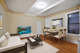 17 W 64th St Unit 1D, New York, NY 10023