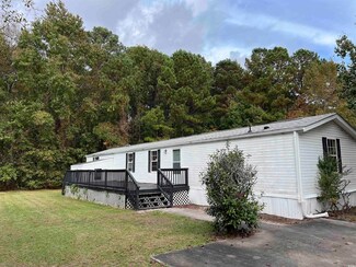 879 Old Magnolia Dr, Conway, SC 29526