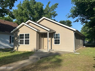 216 N Connor Ave, Joplin, MO 64801