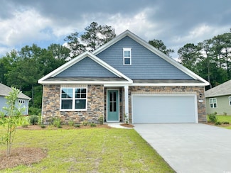 392 Clear Lake Dr, Conway, SC 29526