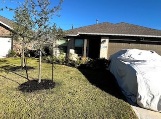 9226 Harvest Steel Dr, Baytown, TX 77521