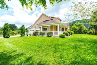167 Garvey Cove Ln, West Jefferson, NC 28694