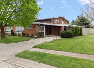 1410 Fairway Dr, Rantoul, IL 61866