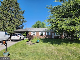 20 Locust Dr, Littlestown, PA 17340