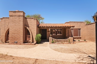 2426 N Shade Tree Cir, Tucson, AZ 85715