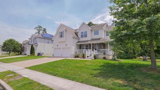 8 Brewster Dr, Mays Landing, NJ 08330