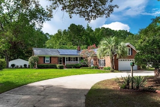 481 School St, Ridgeville, SC 29472