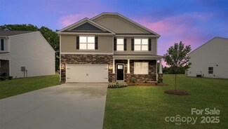 291 Wheatfield Rd, Fletcher, NC 28732
