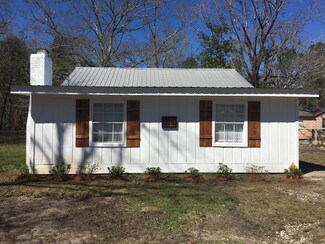 2316 Jackson Landing Rd, Picayune, MS 39466