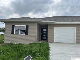 1661 Northland Dr, David City, NE 68632