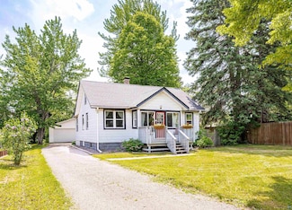 136 W Winona St, Duluth, MN 55803