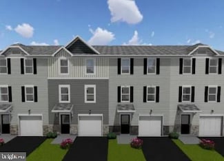 1 Peters Ave, Ranson, WV 25438