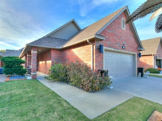 8509 Saint Elmo Ct, Oklahoma City, OK 73139