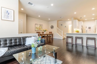 514 Sandalwood Dr, Livermore, CA 94551