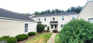 1324 Cambridge Ct, Palmyra, PA 17078
