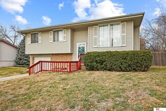 13912 Virginia St, Omaha, NE 68138