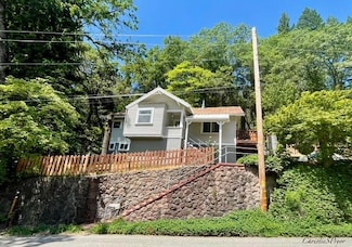 6015 Elinore St, Dunsmuir, CA 96025