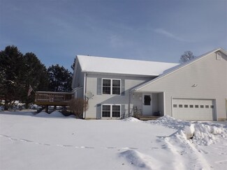 8 Samhannah Dr, Swanton, VT 05488