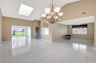 5622 Royal Lake Cir, Boynton Beach, FL 33437