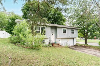 4541 Jenewein Rd, Fitchburg, WI 53711