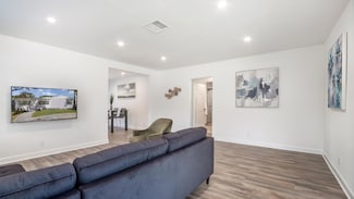 121 George Bush Blvd, Delray Beach, FL 33444