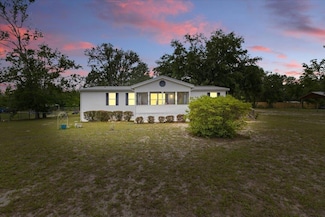 1372 Pine Bluff Rd, Perry, FL 32348