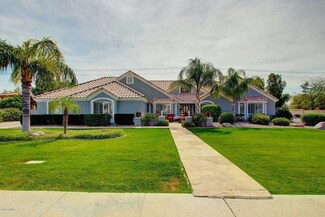 4125 E Greenway Cir, Mesa, AZ 85205