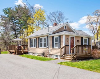 14 Dickey St, Derry, NH 03038